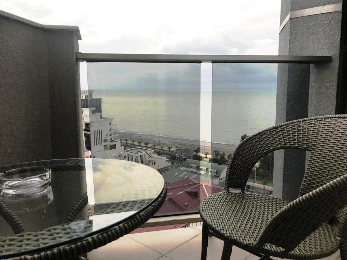 Apartment Selfie Batumi Luaran gambar